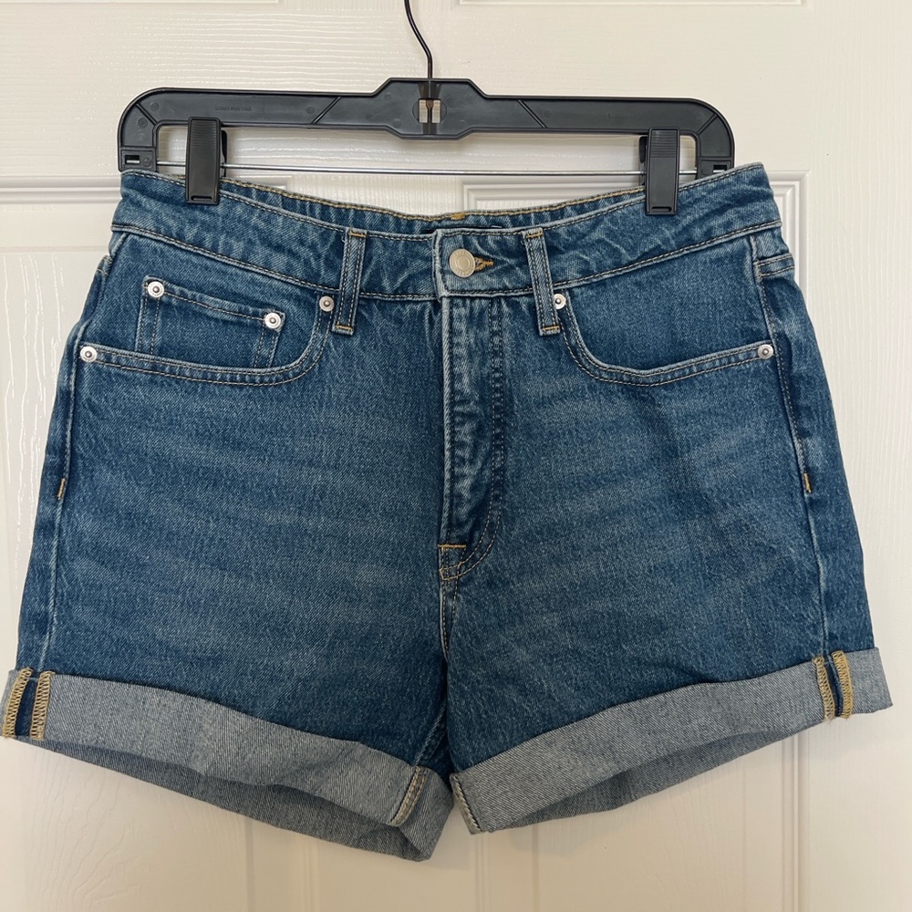 Free Assembly Women’s Denim Cuffed Shorts Size 10